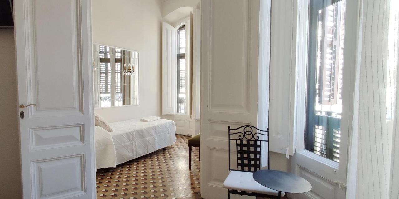 Casa Consell Bailen, Guest House Barcelona Exterior photo